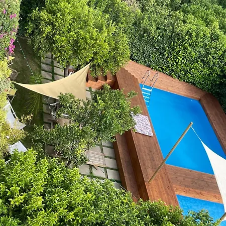 Pompei & Luxury Aparthotel